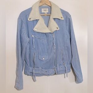 🎈Forever21 women’s  blue corduroy 90’s zip up belted fleece collar jacket S